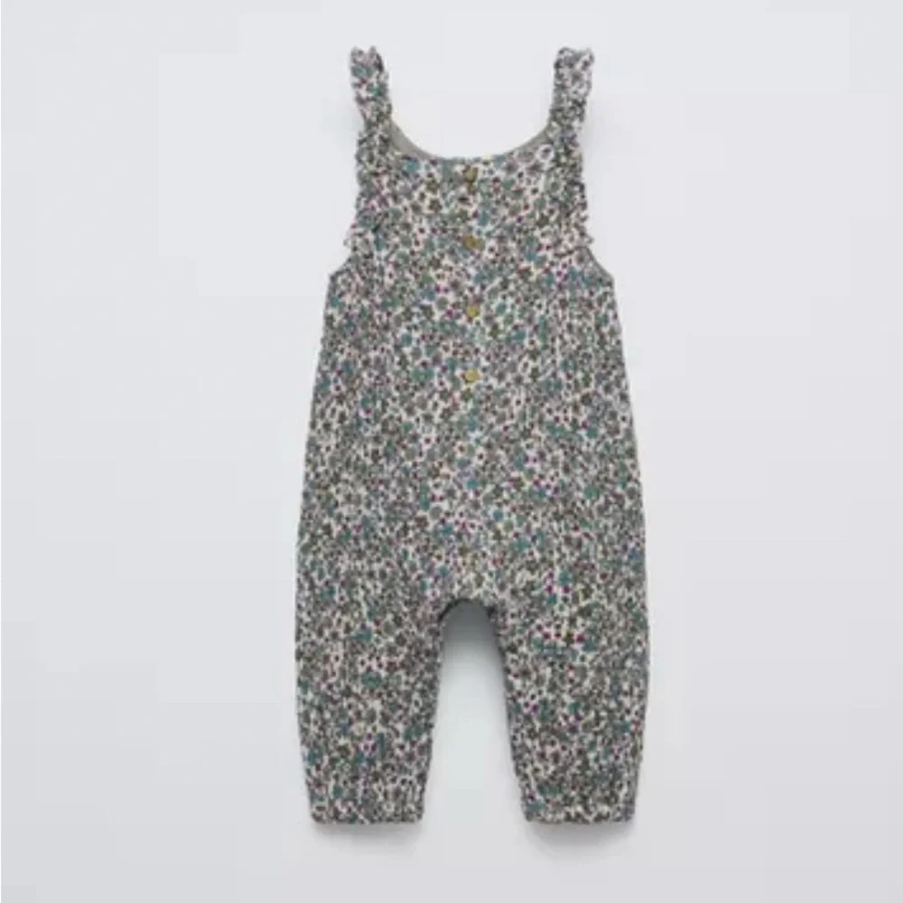 Zara Baby Floral Print Overalls Size 12-18 months in perfect condition - Picture 1 of 6